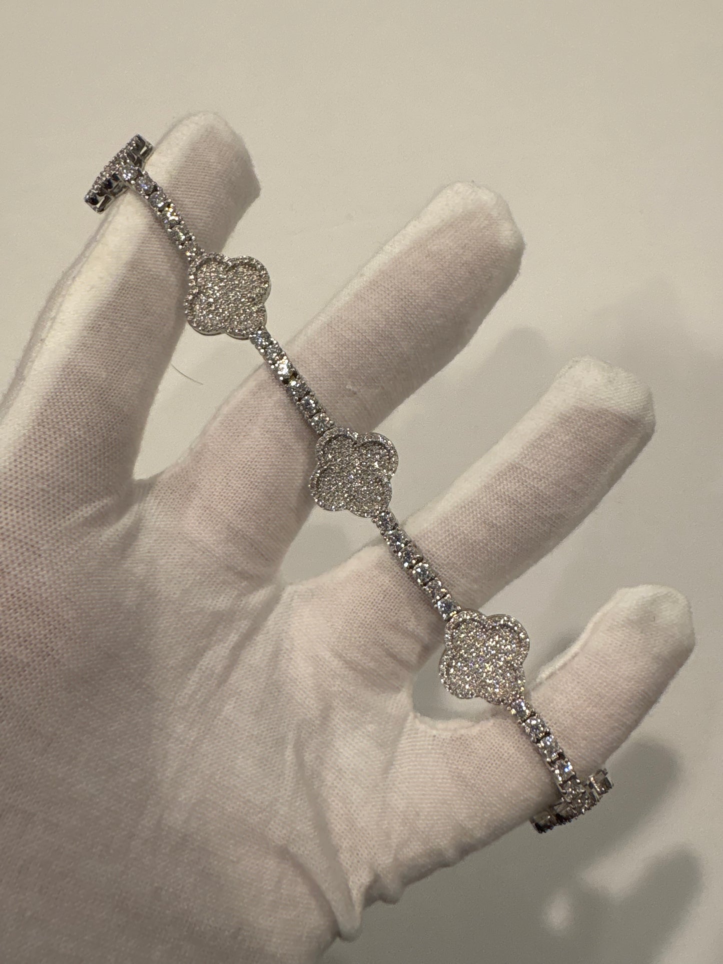 Vancleef Tennis Bracelet